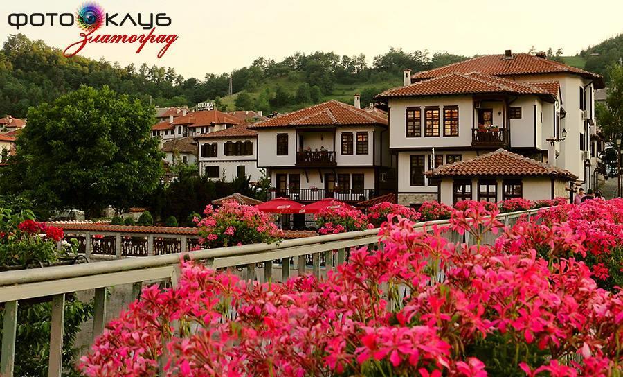 Guest Rooms Profirov Zlatograd Ngoại thất bức ảnh