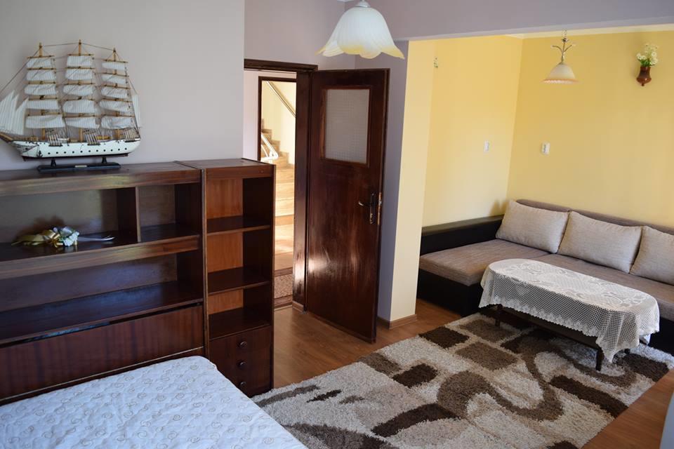 Guest Rooms Profirov Zlatograd Ngoại thất bức ảnh